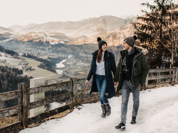 4 Tage Kuschelige Winterauszeit für Zwischendurch in St. Johann im Pongau, Salzburg inkl. Halbpension Plus Unkategorisiert online kaufen 4 Tage Kuschelige Winterauszeit für Zwischendurch in St. Johann im Pongau, Salzburg inkl. Halbpension Plus Unkategorisiert online kaufen