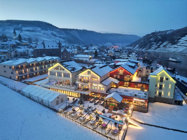 4 Tage - Winterwellness an der Mosel inkl. MOSEL SPA in Ellenz-Poltersdorf, Rheinland-Pfalz inkl. Frühstück Unkategorisiert online kaufen 4 Tage - Winterwellness an der Mosel inkl. MOSEL SPA in Ellenz-Poltersdorf, Rheinland-Pfalz inkl. Frühstück Unkategorisiert online kaufen
