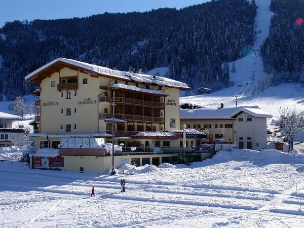 50 Meter zur Bergbahn - 5 Tage in der Wildschönau, Tirol inkl. Halbpension Unkategorisiert online kaufen 50 Meter zur Bergbahn - 5 Tage in der Wildschönau, Tirol inkl. Halbpension Unkategorisiert online kaufen