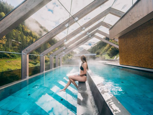 Es rockt im Zillertal - 6 Tage Wellness, Luxus, Natur in Mayrhofen, Tirol inkl. Vollpension Plus Unkategorisiert online kaufen Es rockt im Zillertal - 6 Tage Wellness, Luxus, Natur in Mayrhofen, Tirol inkl. Vollpension Plus Unkategorisiert online kaufen