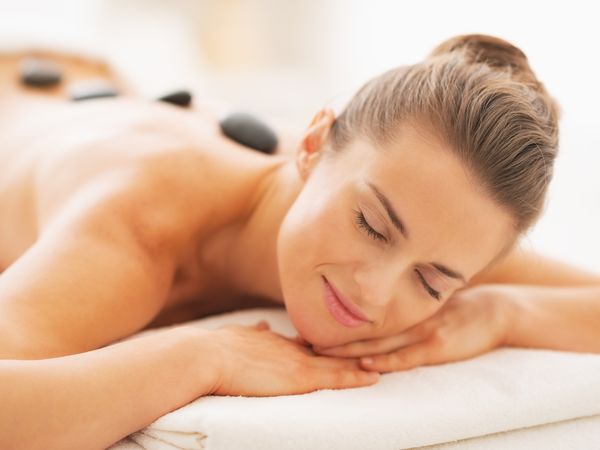HP+: Wellnesszauber- 4 Tage inkl. Hot Stone Massage in Winterberg, Nordrhein-Westfalen inkl. Halbpension Plus Unkategorisiert online kaufen