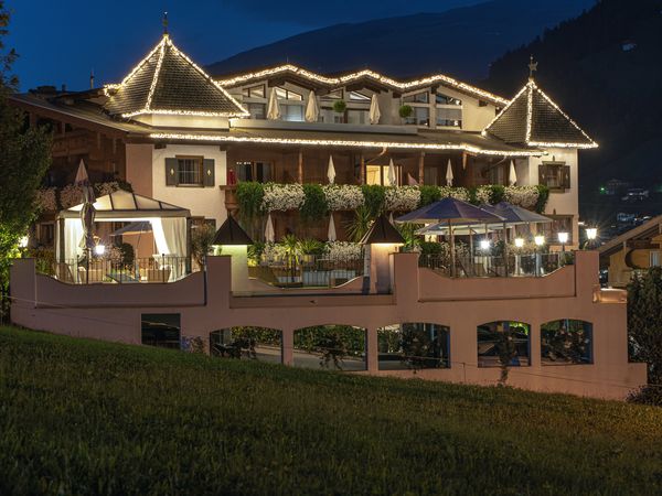 Tirol. Zillertal. Alpenblick. 6 Tage reinster Urlaub in Schwendau inkl. Halbpension Unkategorisiert online kaufen Tirol. Zillertal. Alpenblick. 6 Tage reinster Urlaub in Schwendau inkl. Halbpension Unkategorisiert online kaufen